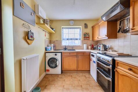 4 Maple Close, Towcester