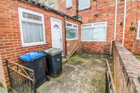 Rear Yard.