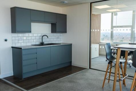 9th Floor Fitted Suite