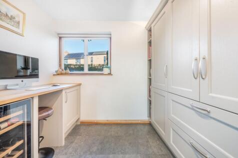 Kitchen Prep Area / Study