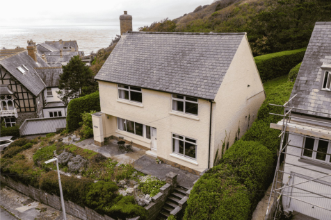 Hengoed Front Aspect