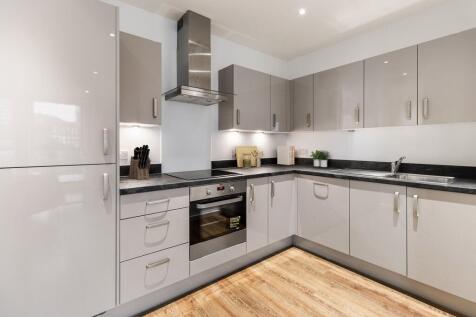 Experience luxury cooking in this modern kitchen designed for elegance and functionality.