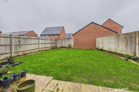 7d5385381cb24cefa82b951a3fb9ed7e_80_CAM03852G0-PR0