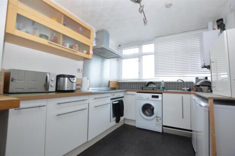 3 Bedroom Flat in NR4 7EU