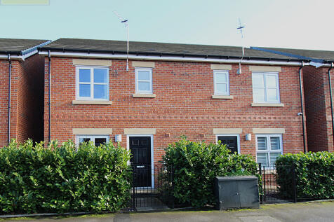 Link Avenue, Urmston