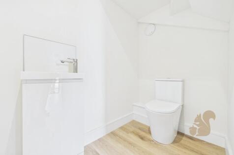 CAM01254G0-PR0467-STILL002.jpg