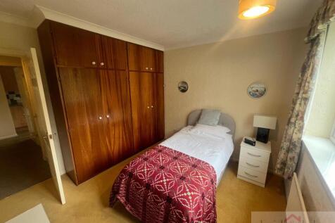 WhatsApp Image 2024-09-10 at 21.47.55 (6).jpeg