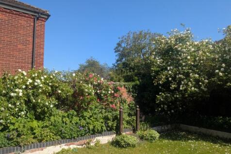 22 Station Road, ...