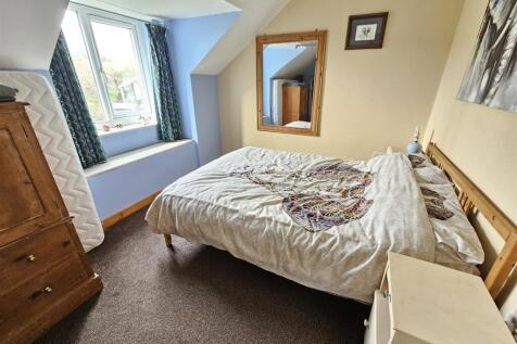 Bedroom 3.jpg