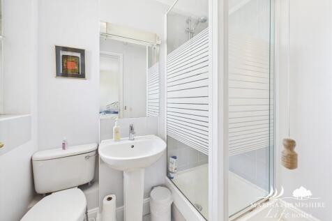 CAM03691G0-PR0052...