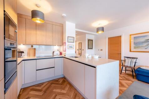 8688575-interior14.jpg