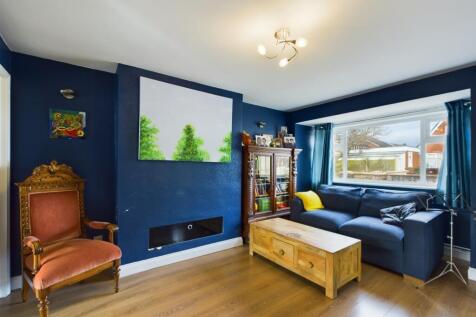 CAM02386G0-PR0113-STILL033