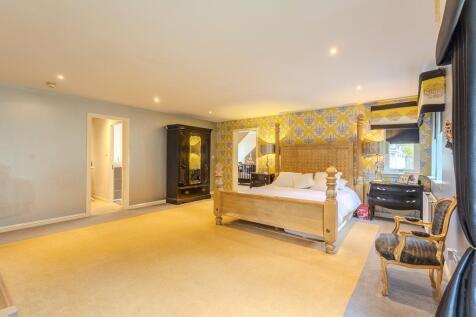 7 bed, 6 bath Detached Villa in Glasgow - Photo 42