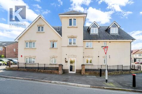 St. Georges Court, 184 East Street - KT17 1ER