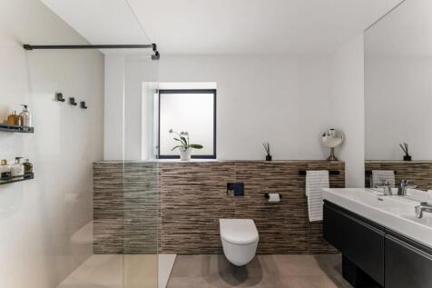 Master Ensuite
