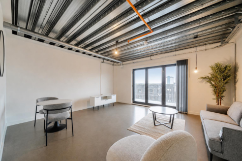 Vision Properties are delighted to present this one bedroom apartment with balcony at District Lofts in the award-winning riverside development, Climate Innovation District.