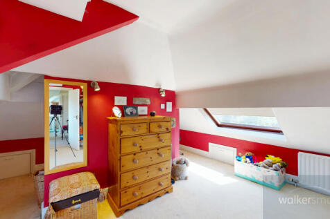 15-Breary-Lane-East-05212025_202319