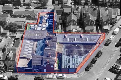 CCCFCE95-FCC8-4E8...