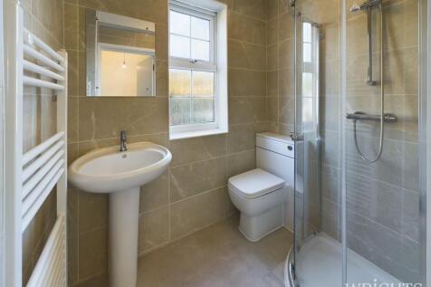 CAM02796G0-PR0228...