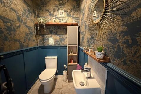 GF WC