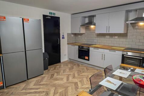 WhatsApp Image 2025-06-29 at 23.19.37 (2).jpeg