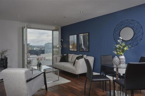 ----------WE ARE CONDUCTING COVID SAFE PHYSICAL VIEWINGS AND VIRTUAL TOURS--------- SUPERB TWO BEDROOM APARTMENT LOCATED IN GREENGATE, MANCHESTERS FIRST PRIVATE RENTED DEVELOPMENT. RESIDENTS WILL ENJO