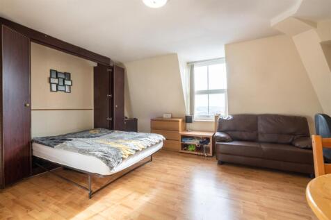 Fllat 6, 2 Moorgate Avenue_-2.jpg