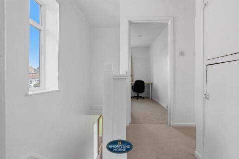 116 Canley Rd (36 of 36).jpg