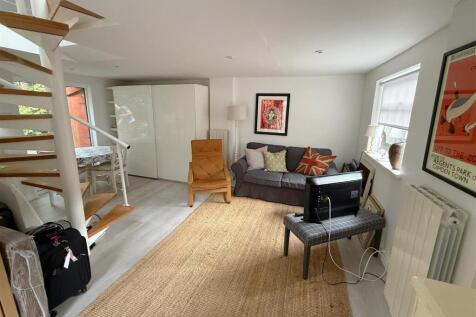 Studio/Annexe Living Space