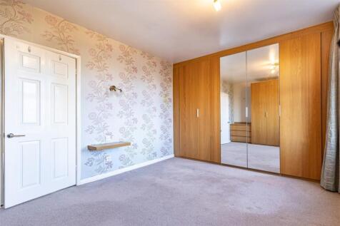 16 Albany Ct (15).jpg