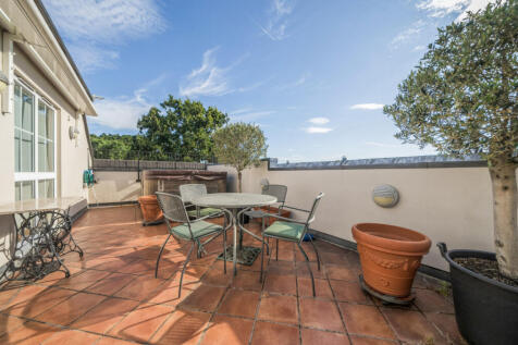 1312182-6-685fc92...