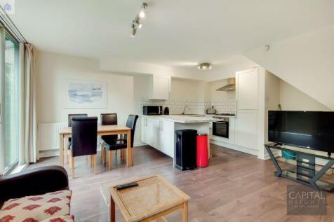 Available 10th September - Capital Heights are pleased to bring to the market this stunning two bedroom two bathroom apartment in Wapping Quay 430. The property benefits from being split over two floo