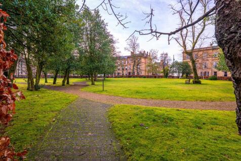 4 bed, 3 bath Apartment in Glasgow - Photo 49