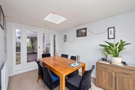 Hangleton Road 343 DINING.jpeg