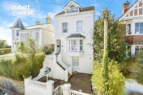 801720a7-Grovehil...