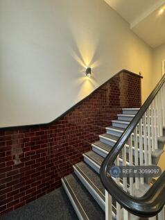 1 Bedroom Flat in DN1 1TF