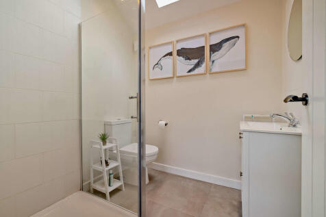 8664108-interior2...