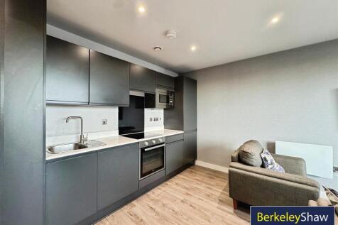 Kitchen dining/living space