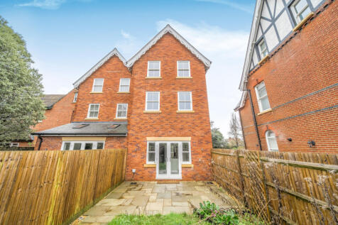 1404919-1-6978cd8...