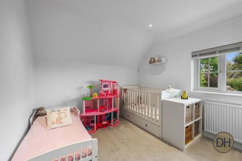 Nine Ashes Farm Cott