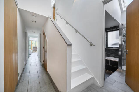 1347607-16-68baec...