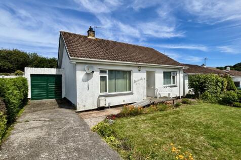 2 Bedroom Bungalow for Sale
