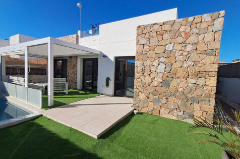 Lomas Cabo Roig Modern 3 bed Villa private pool & roof solarium