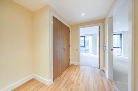 1354172-12-68c183...