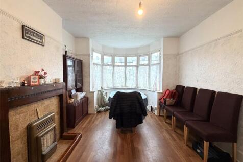 Front Lounge