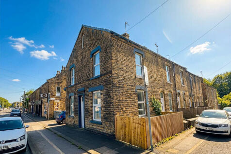 3 Bedroom Terraced in LS28 6BB