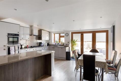 Grantock Road, E17