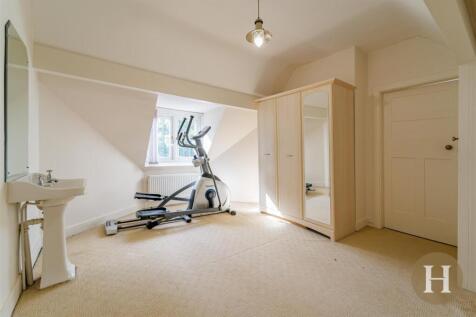 7 bed, 3 bath Detached in Birmingham - Photo 54