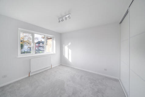 1386051-13-692999...