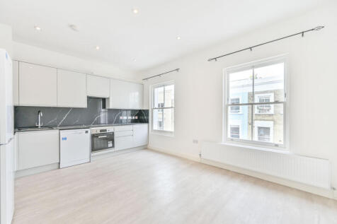 ZERO DEPOSIT AVAILABLE. LONG LET. Situated on the famous Portobello Road with its antique shops and fashionable shops, this fully refurbished 2 bedroom top floor flat offers spacioss open plan living